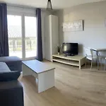 아파트 House