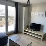 아파트 House *