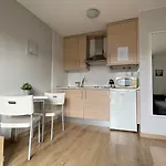 아파트 House