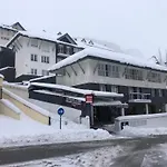 House 아파트 *
