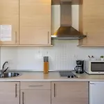 아파트 House