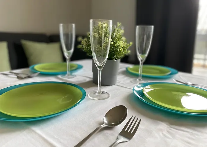 House * סיירה נבדה